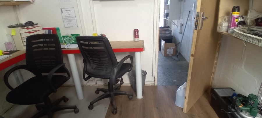 To Let 2 Bedroom Property for Rent in Jagtershof Western Cape